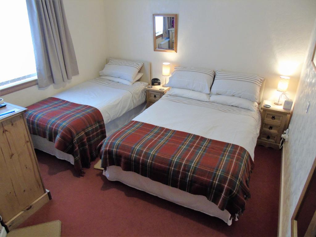 Jomarnic B&B Lossiemouth Esterno foto